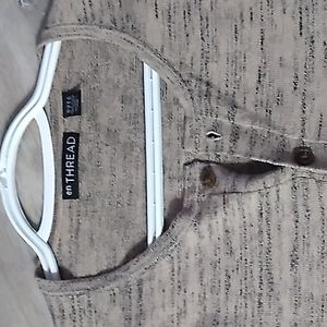 EN THREAD long sleeve t-shirt.